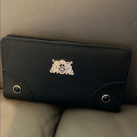 Juicy Couture Black Leather Wallet with Black faceted Accents Gold-tone NWOT - Picture 1 of 6